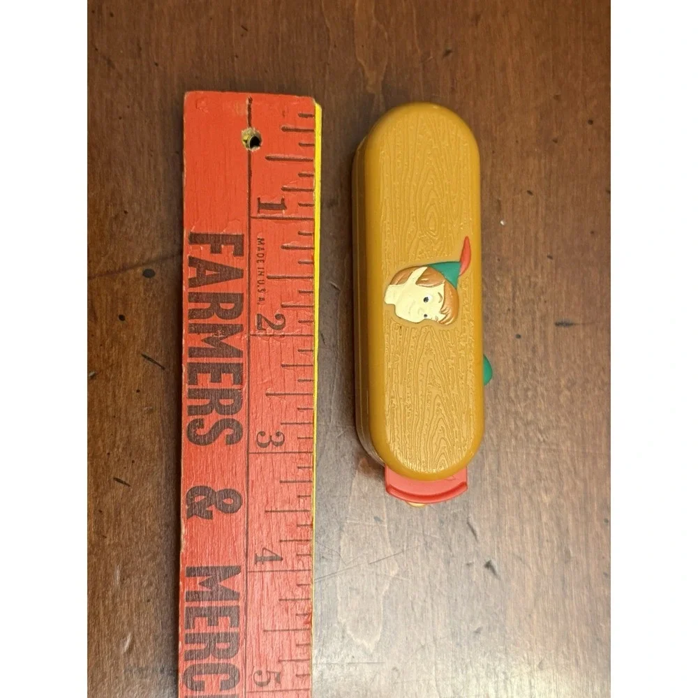 Vintage Disney McDonalds Peter Pan Plastic Folding Pocketknife Knife Toy
